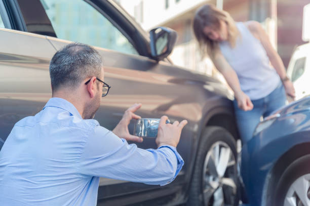 Professional Commercial Auto Insurance technician working in Bealeton, VA